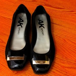 Anne Klein Black flats 7.5